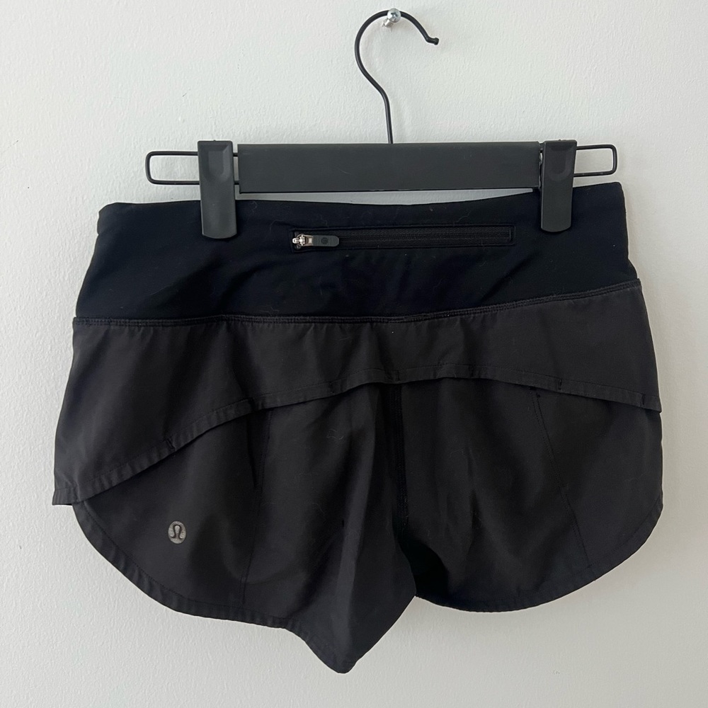 Lululemon black speed up shorts